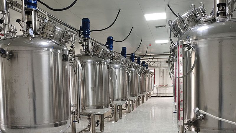 乳制品储罐：规格型号背后的关键考量**